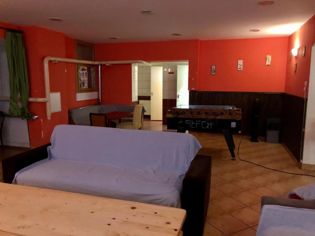 Whole Basement Former Pub3 For Bachelor / Bachelorette Party Apartamento Budapeste