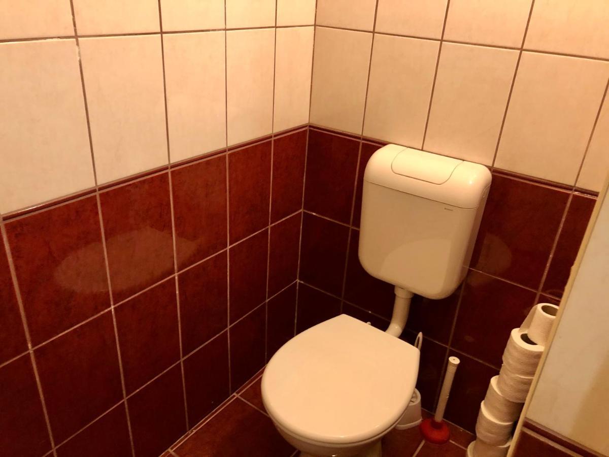Whole Basement Former Pub3 For Bachelor / Bachelorette Party Budapeste